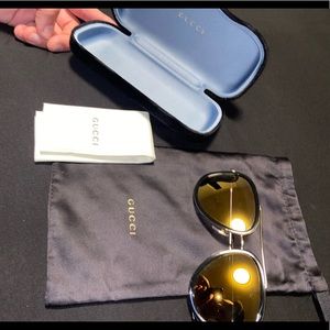 Men 2020 Gucci 57mm Pilot Sunglasses **Like New**